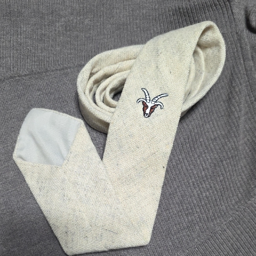 Classic Cream Embroidered Tie